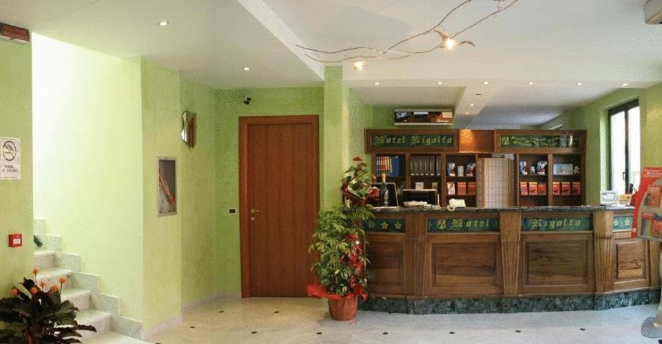 מונקאליירי Hotel Rigolfo מראה חיצוני תמונה