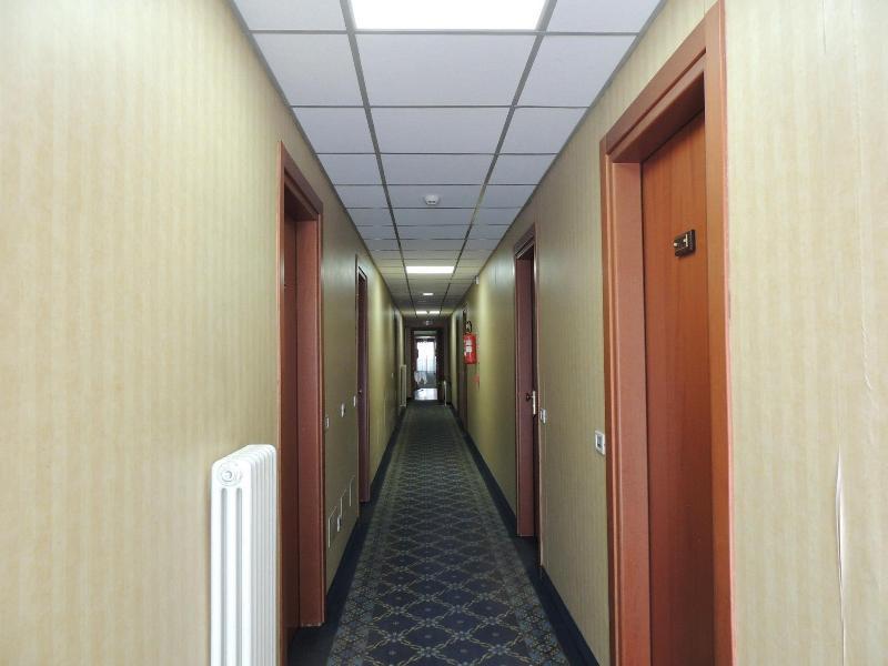 מונקאליירי Hotel Rigolfo מראה חיצוני תמונה