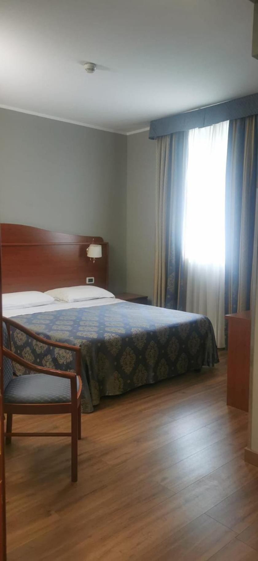 מונקאליירי Hotel Rigolfo מראה חיצוני תמונה